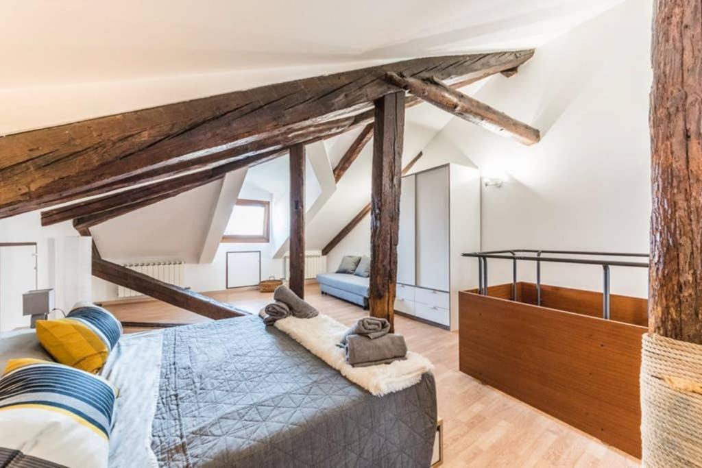 Rialto Apartment With Canal Grande View Venecia Exterior foto