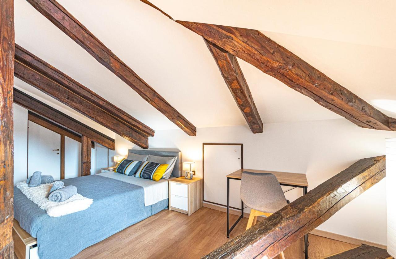 Rialto Apartment With Canal Grande View Venecia Exterior foto
